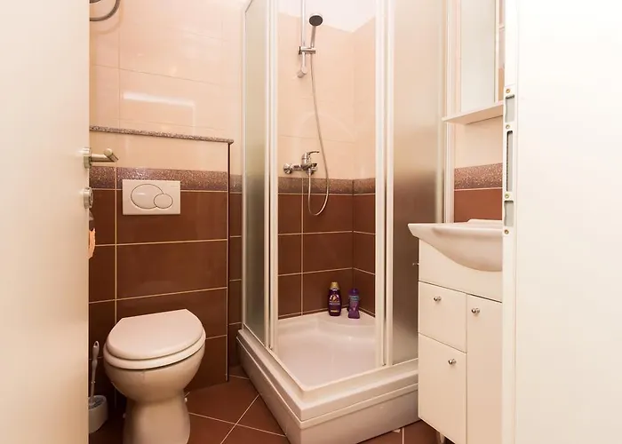 Apartments Dora Apartman *